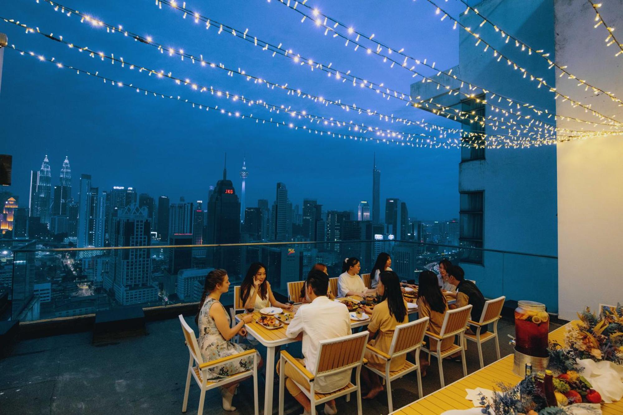 Naibnb In Regalia Residence กัวลาลัมเปอร์ ภายนอก รูปภาพ