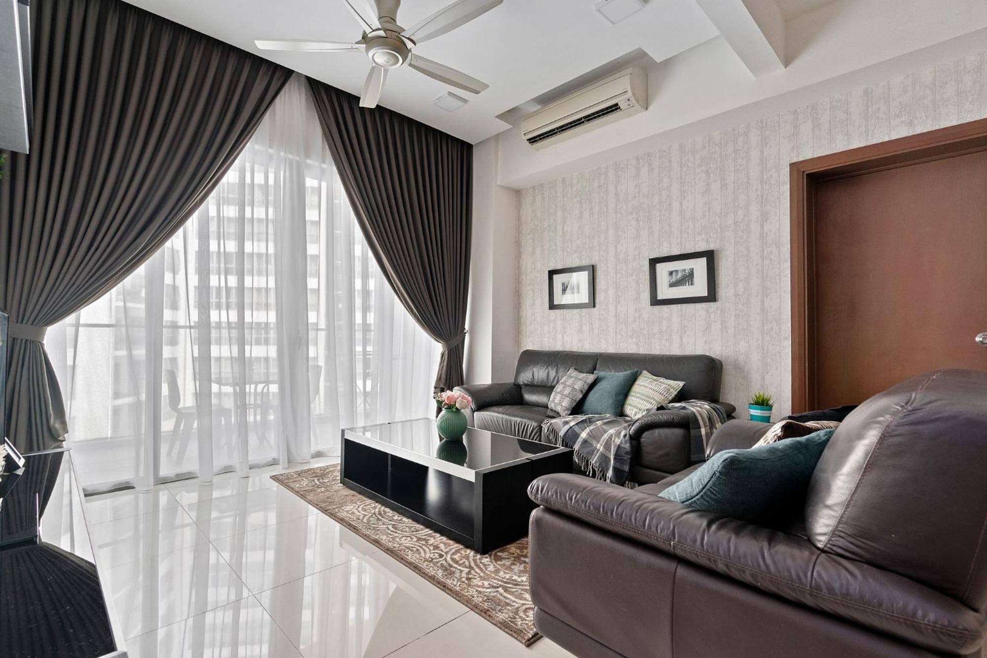 Naibnb In Regalia Residence กัวลาลัมเปอร์ ภายนอก รูปภาพ
